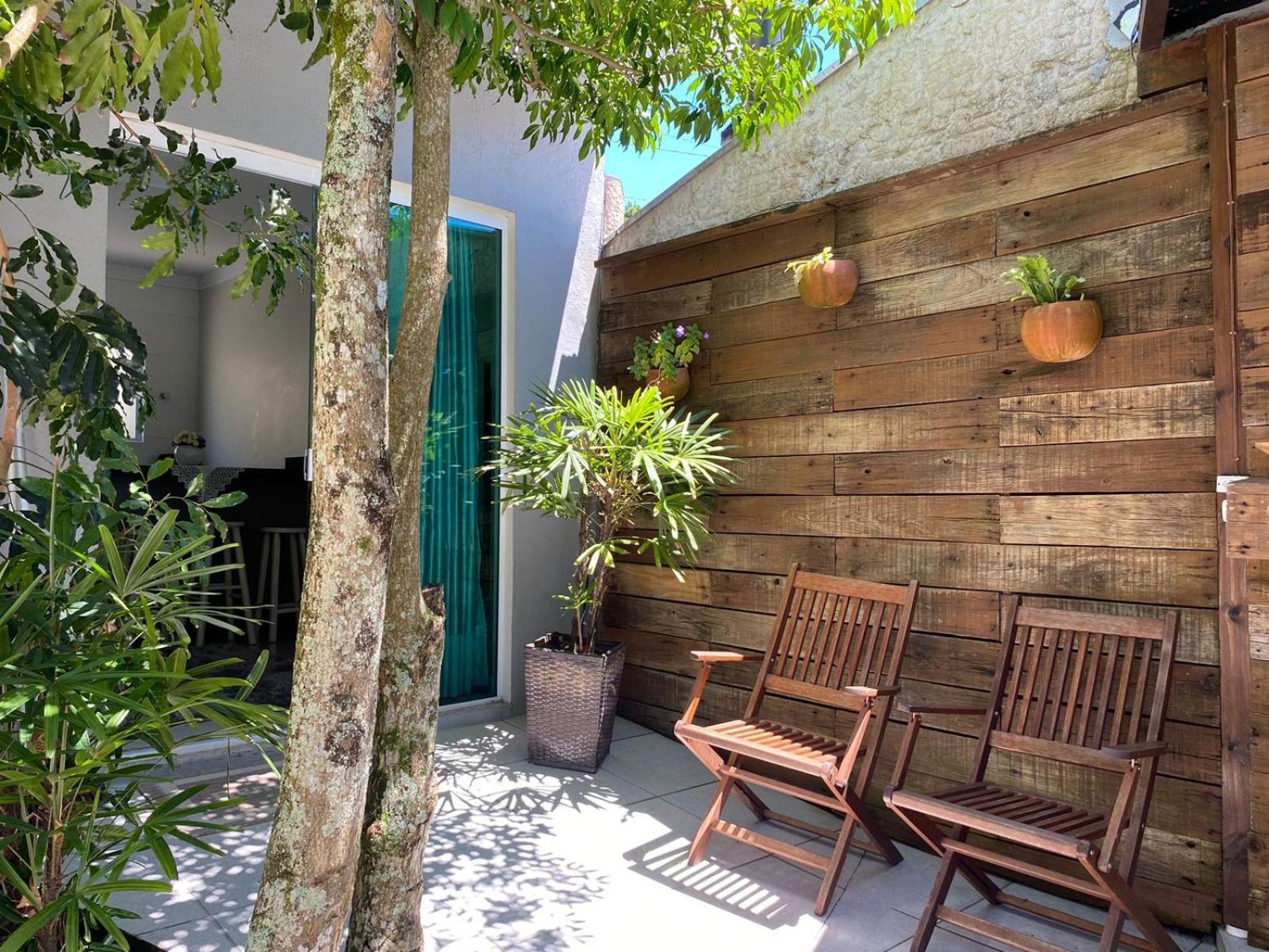 فيلا Residencial Com Piscina Possui Jacuzzi Aquecida Com Hidromassagem بومبينهاس المظهر الخارجي الصورة